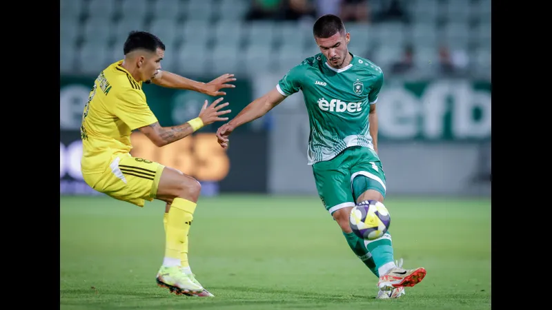 Cầu thủ của Dobrudzha vượt qua cầu thủ của Ludogorets trong trận đấu bóng đá